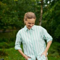 CAMISA RAYAS BLANCA Y VERDE FREEQUENT