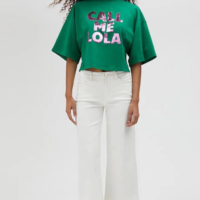 CAMISETA CROPPED VERDE LOLA CASADEMUNT