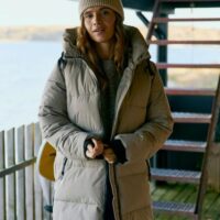 CHAQUETA ACOLCHADA CON CAPUCHA FREEQUENT