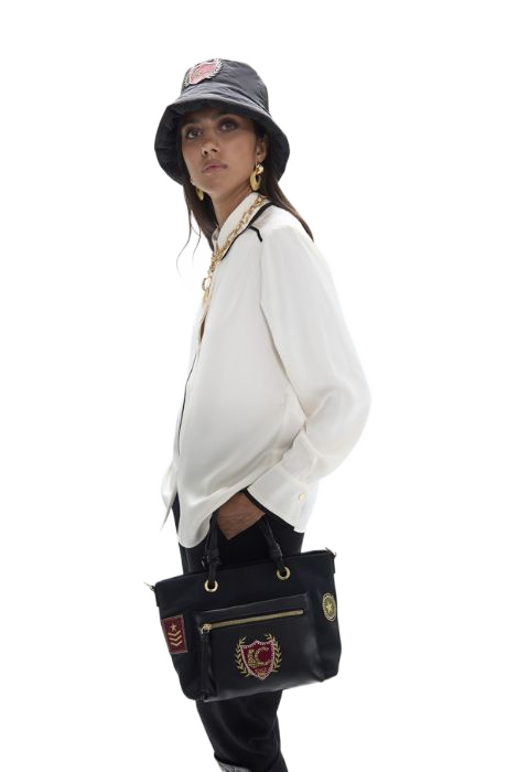 BANDOLERA NEGRA PARCHES LOLA CASADEMUNT
