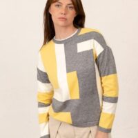 JERSEY ESTAMPADO GEOMÉTRICO GRIS Y AMARILLO PAN PRODUCTO BÁSICO