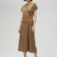 VESTIDO DORADO SATINADO LOLA CASADEMUNT