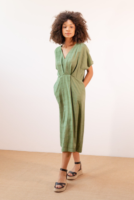 VESTIDO VERDE LARGO PAN PRODUCTO BÁSICO - Imagen 4