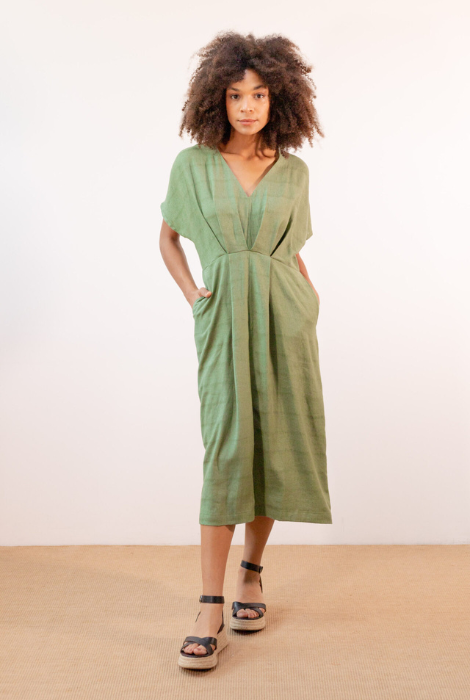 VESTIDO VERDE LARGO PAN PRODUCTO BÁSICO
